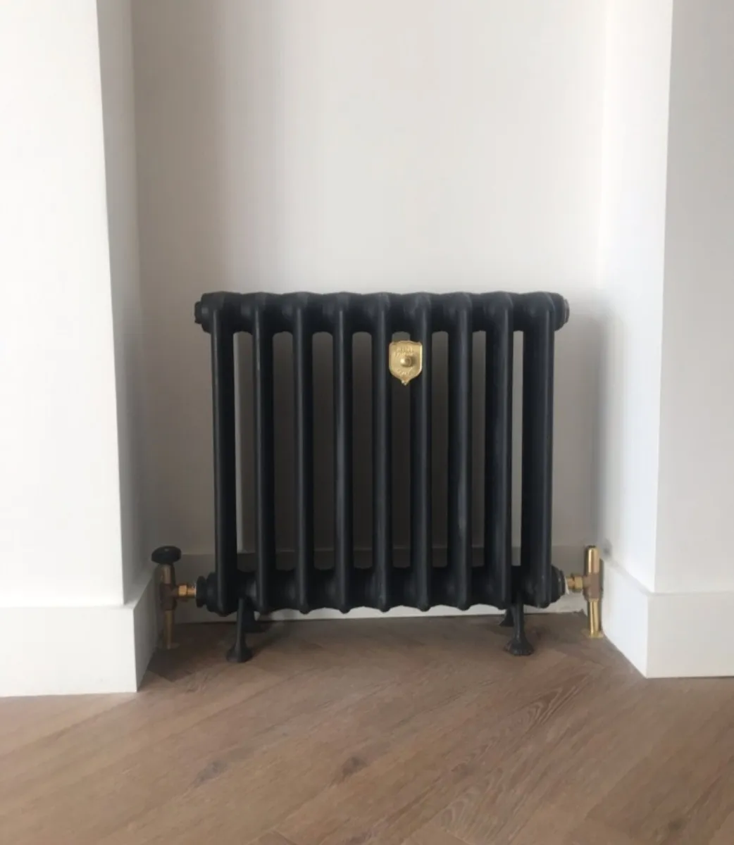 Victorian cast iron radiators | Fully restored - Image 3