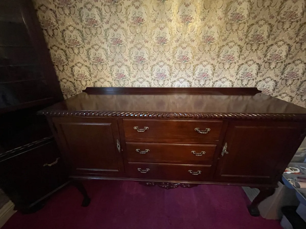 Traditional Mahogany Dining Suite – Table, 6 Chair - Image 3
