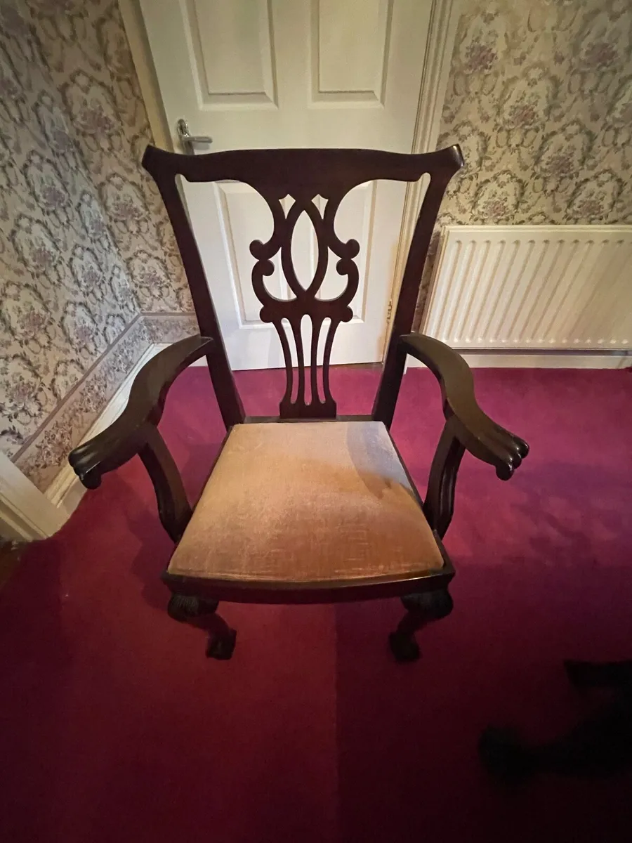 Traditional Mahogany Dining Suite – Table, 6 Chair - Image 4