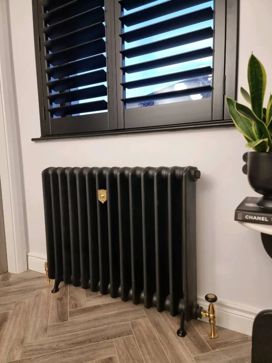 Victorian cast iron radiators |Fully restored - Image 2