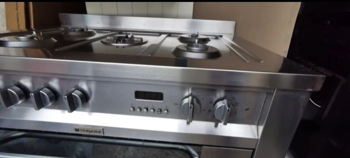 Gas cooker - Image 2