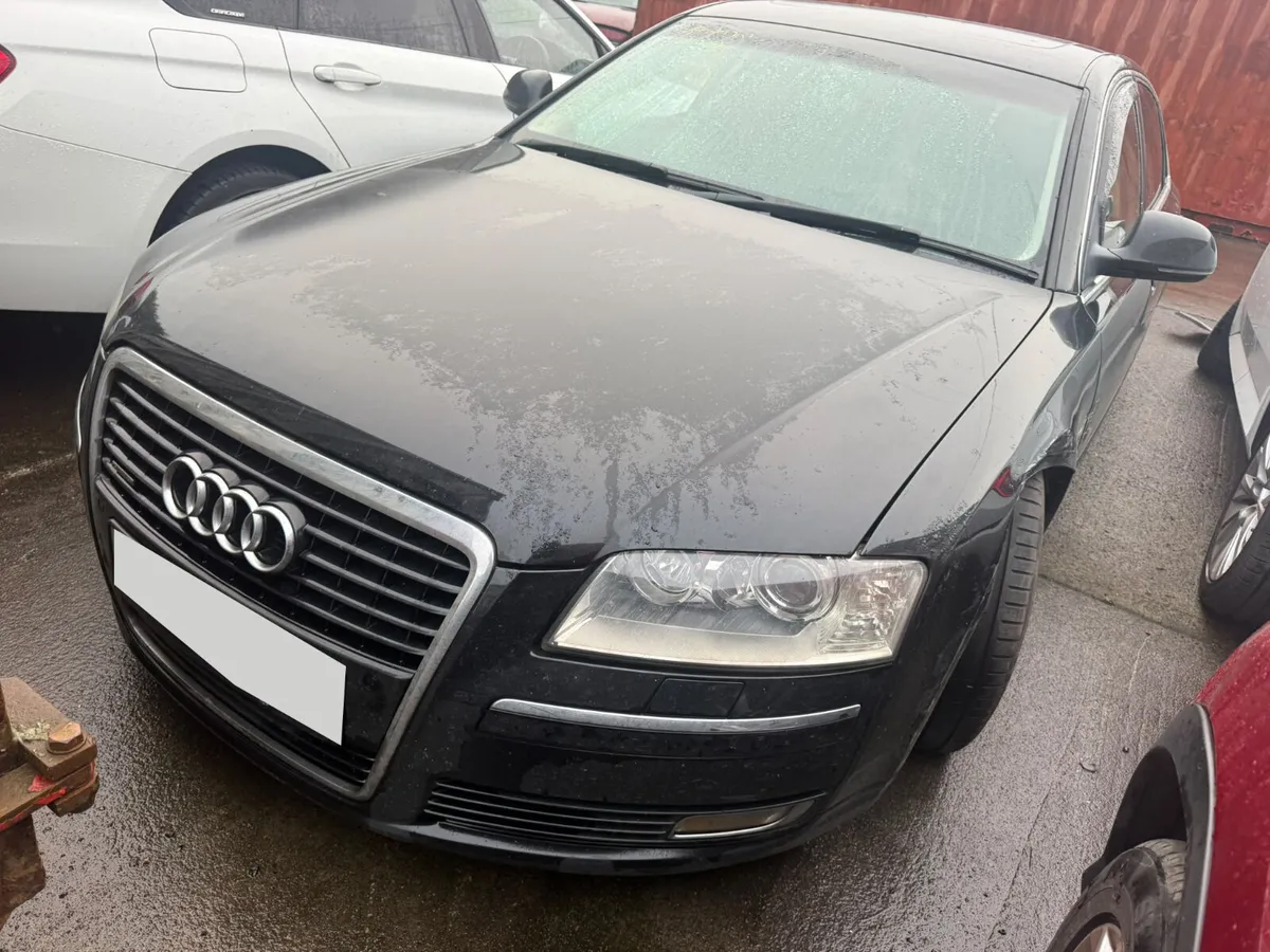 2009 AUDI A8 3.0  TDI QUATTRO FOR BREAKING! - Image 3