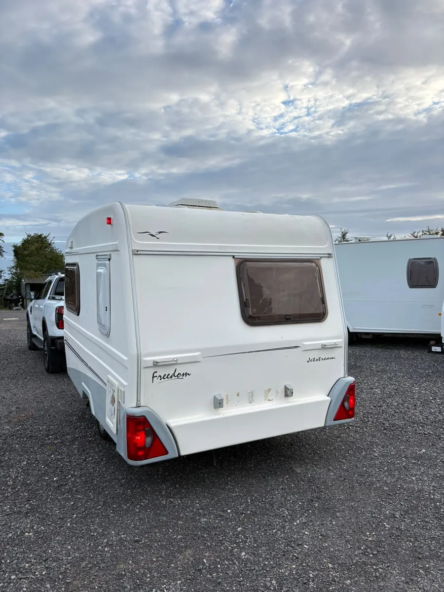 2010 Freedom Microlite 700kg 2 Berth Caravan - Image 3