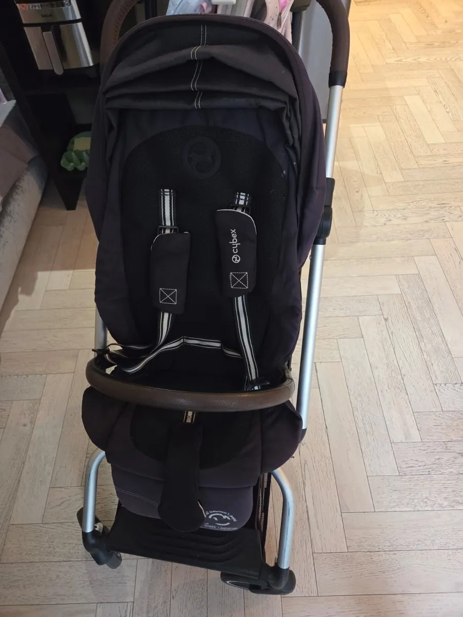 Cybex Eezy S Twist  travel stroller - Image 4