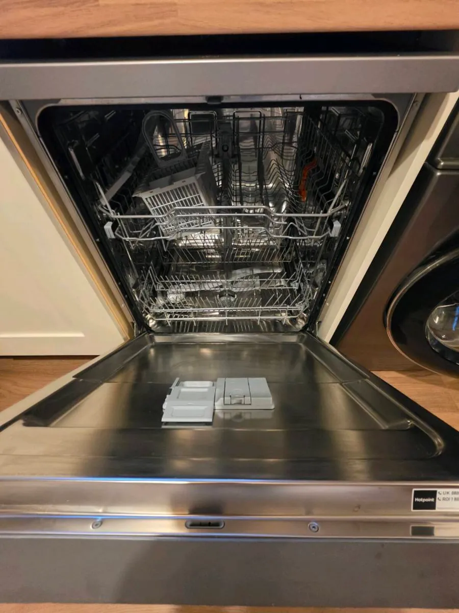 Dishwasher - Image 3
