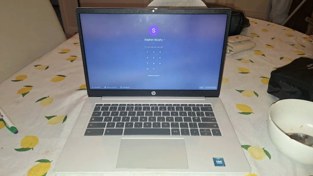 HP CHROMEBOOK 14" INTEL N100 PROCESSOR 4GB RAM 128 - Image 2