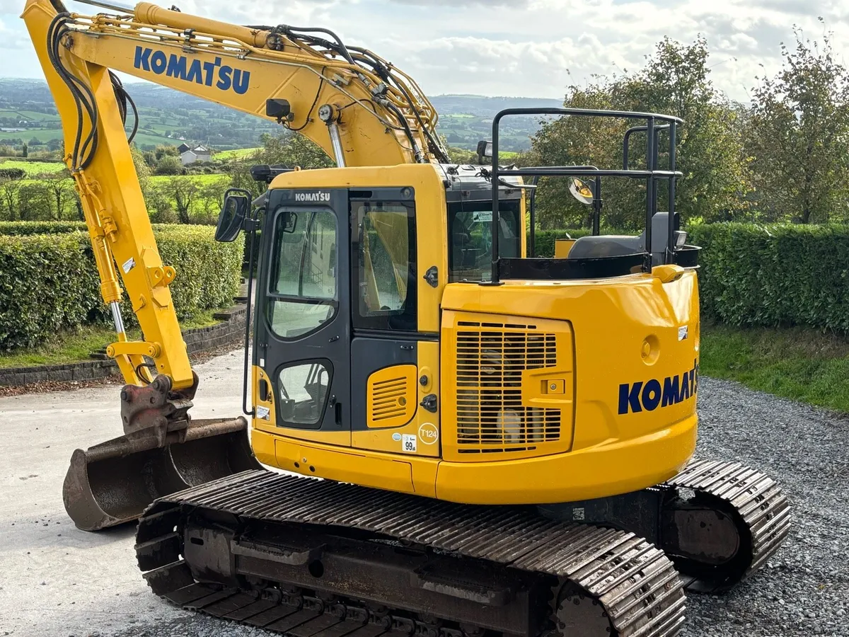Komatsu PC 138 - Image 1