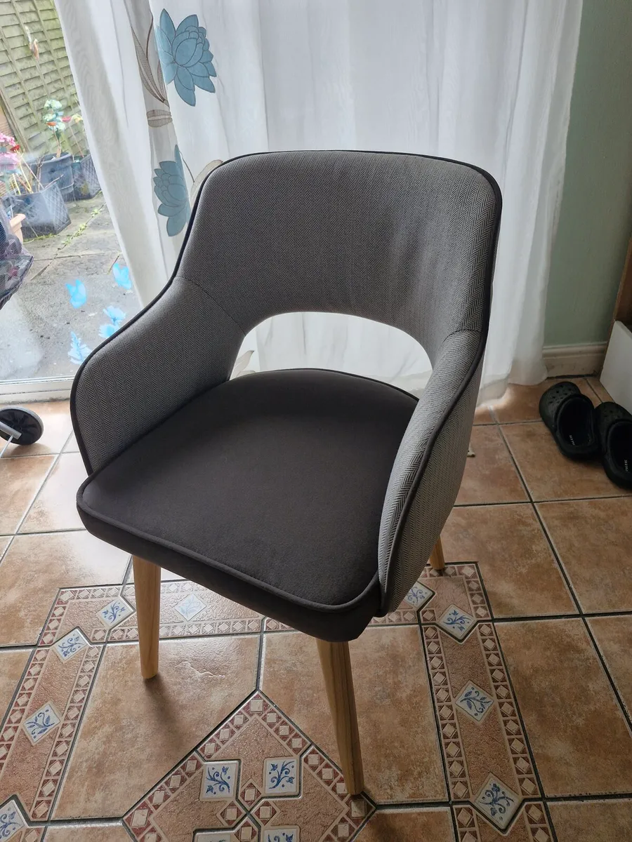 Kitchen chairs - Image 1