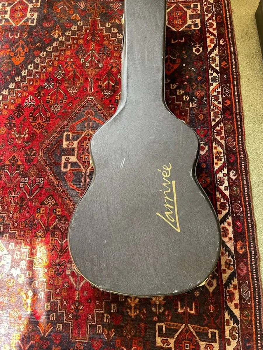 Larrivee OM-03 SP with passive  pick up and Larriveehard case. - Image 3