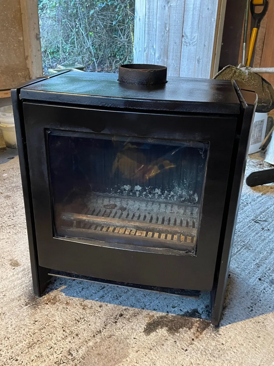 Wood burning stove - Image 4