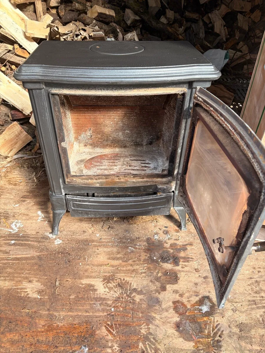Solid Fuel Stove - Image 2