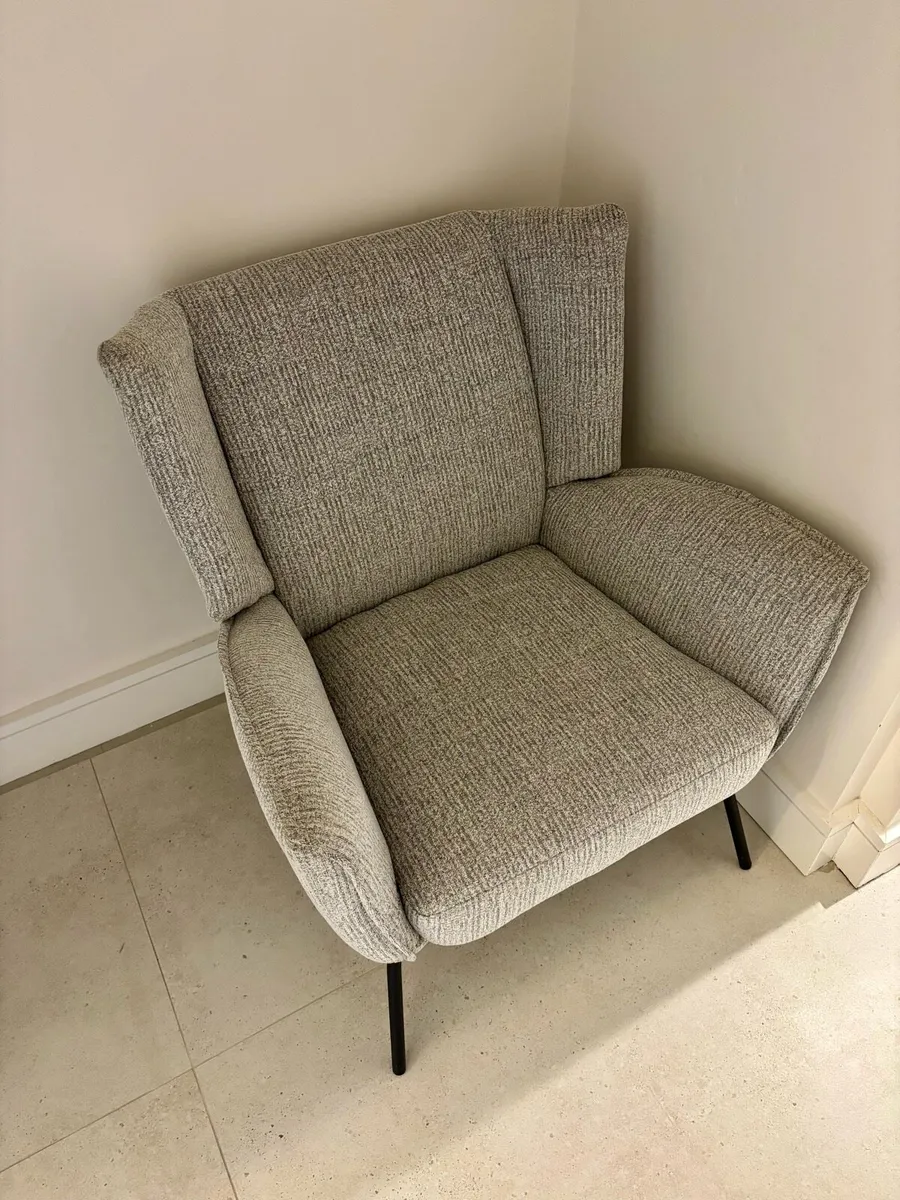 Armchair - Image 4