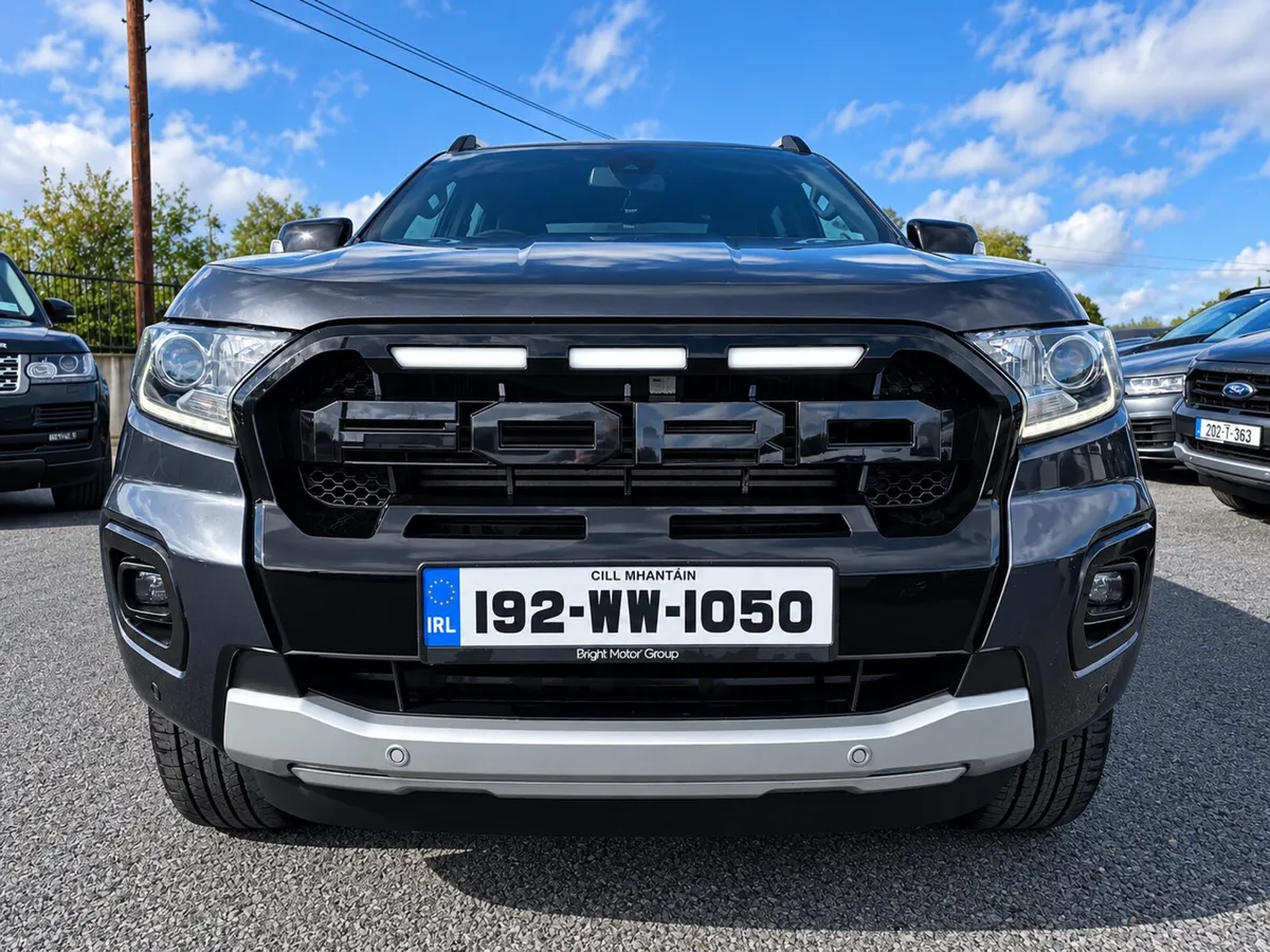 192 Ford Ranger Wildtrak 3.2 low kms as new - Image 2