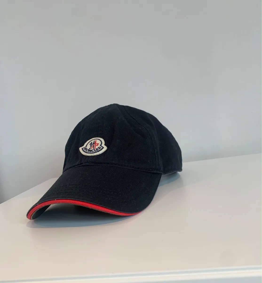 Moncler mens cap - Image 1