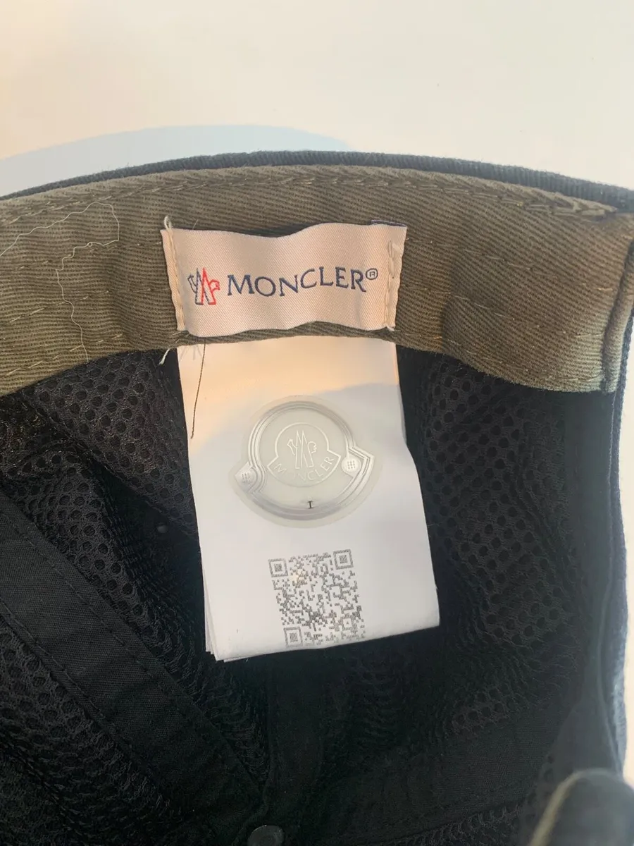 Moncler mens cap - Image 4