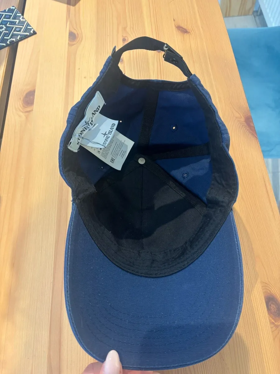 Stone Island navy mens cap - Image 2