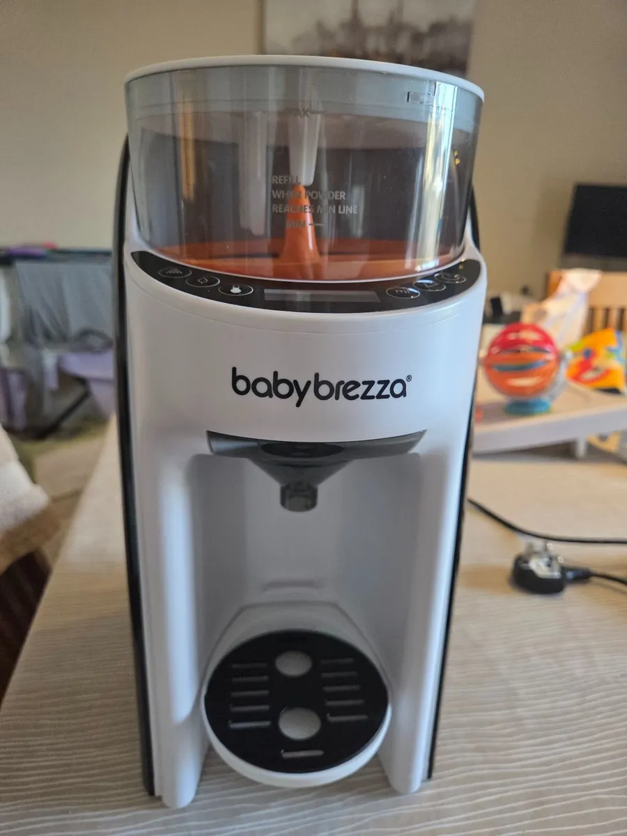 Baby Brezza Formula Pro Advanced - Black & - Image 1