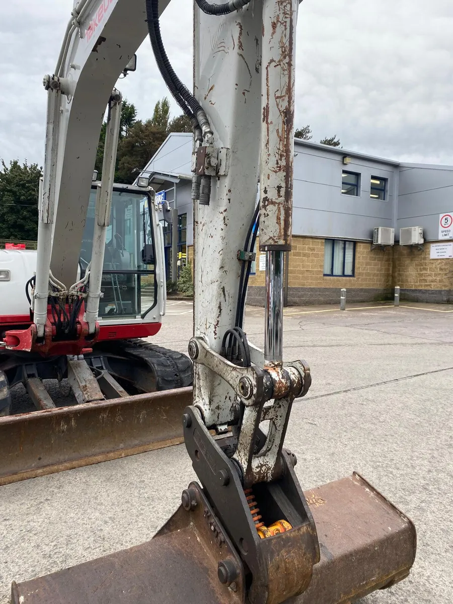 2018 TAKEUCHI TB290 9T EXCAVATOR - Image 4