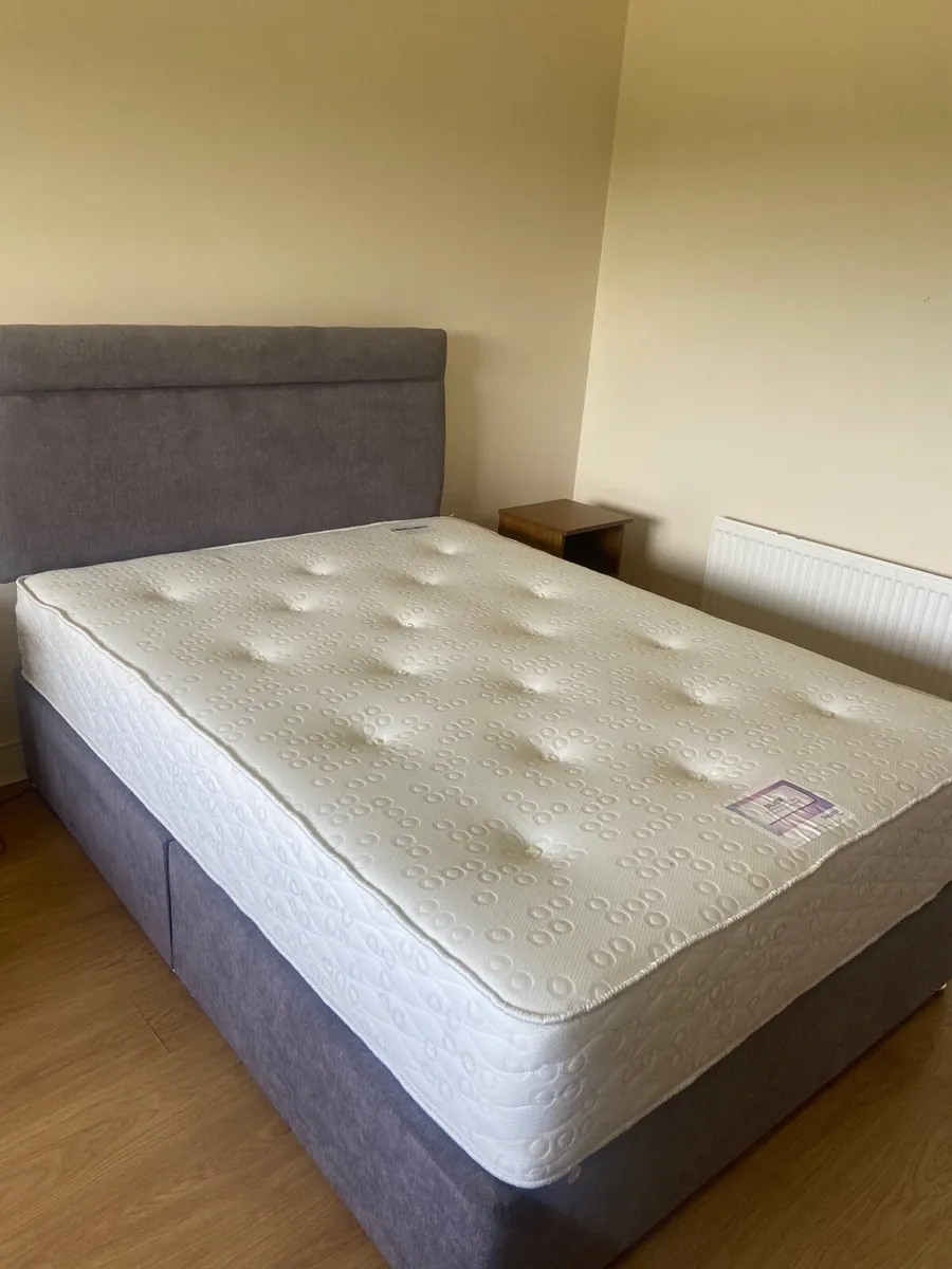 Mattress - Image 2