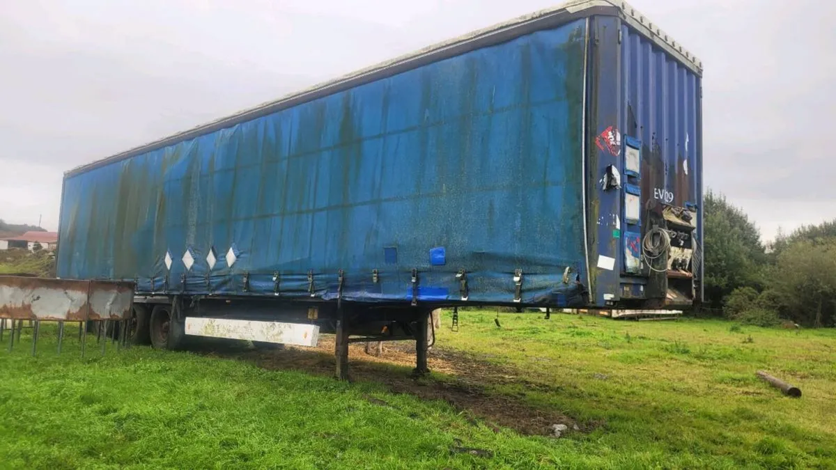 Curtain side trailer - Image 2