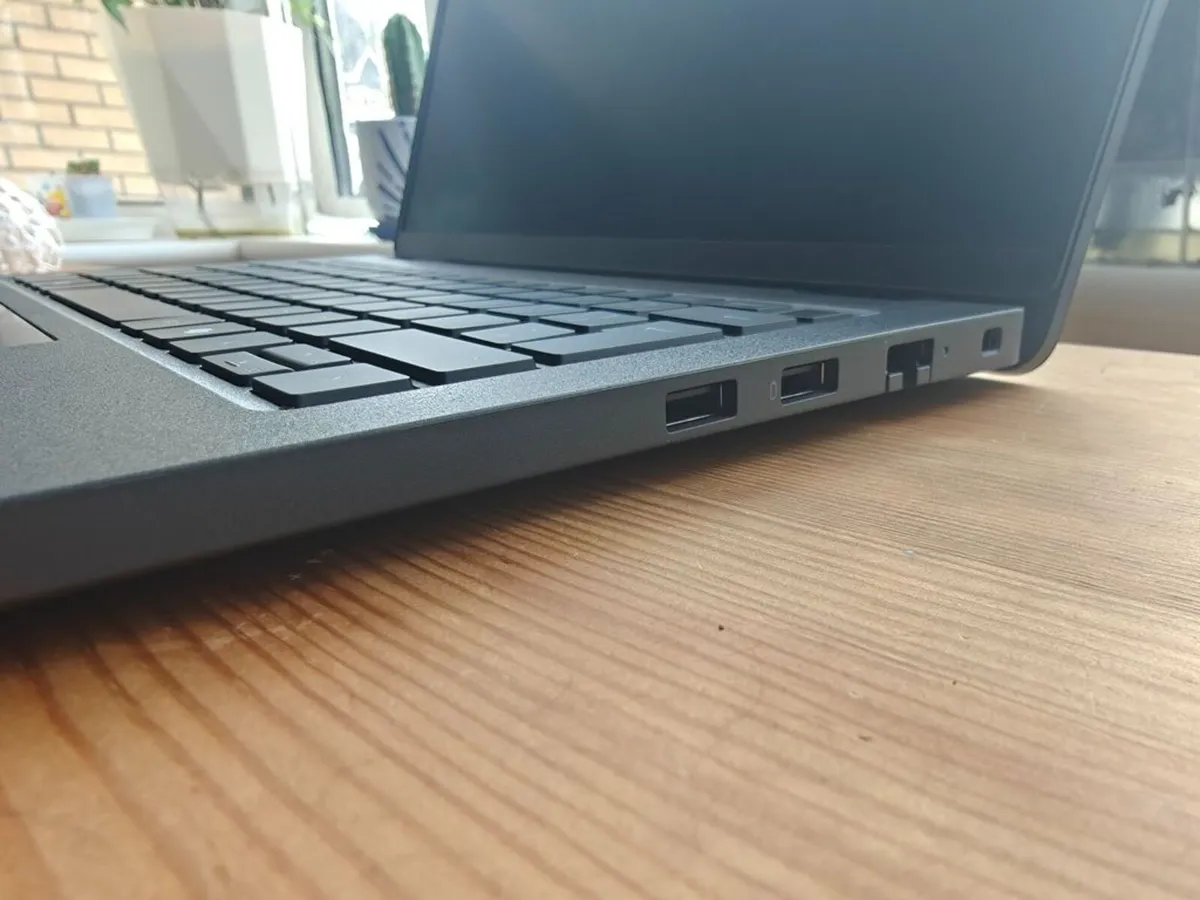 New Dell Pro 14 | Ultra 5 | 8GB | 512GB | 14" - Image 3