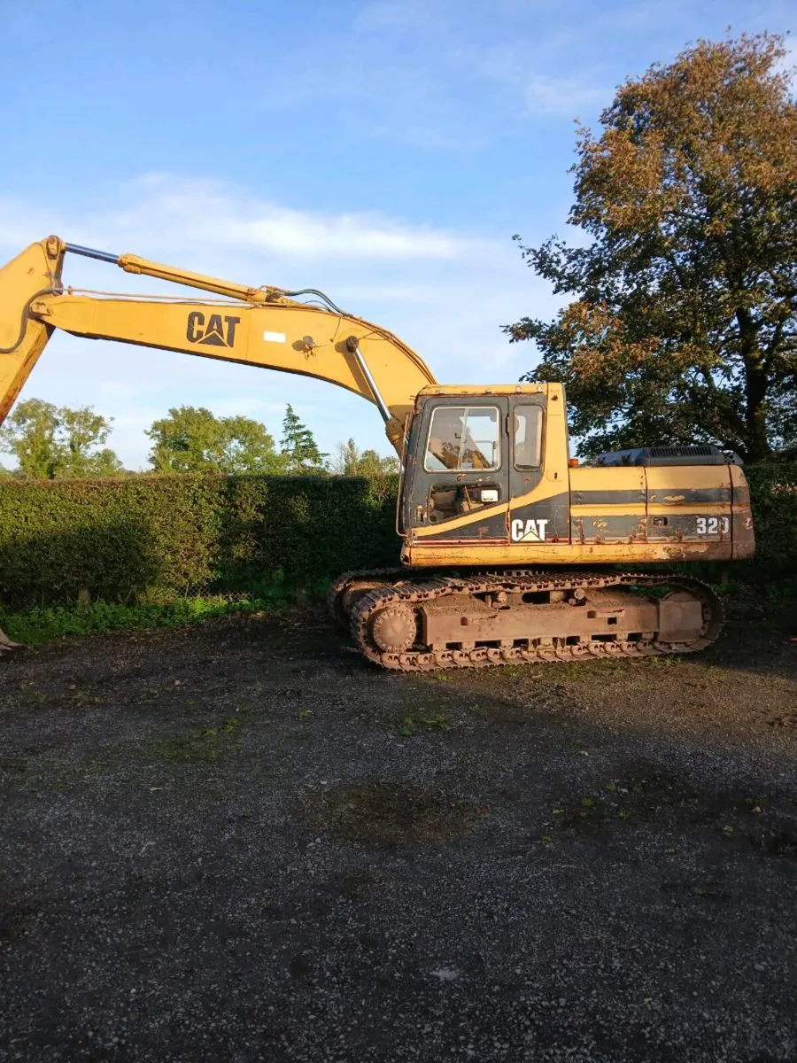 Cat digger - Image 1
