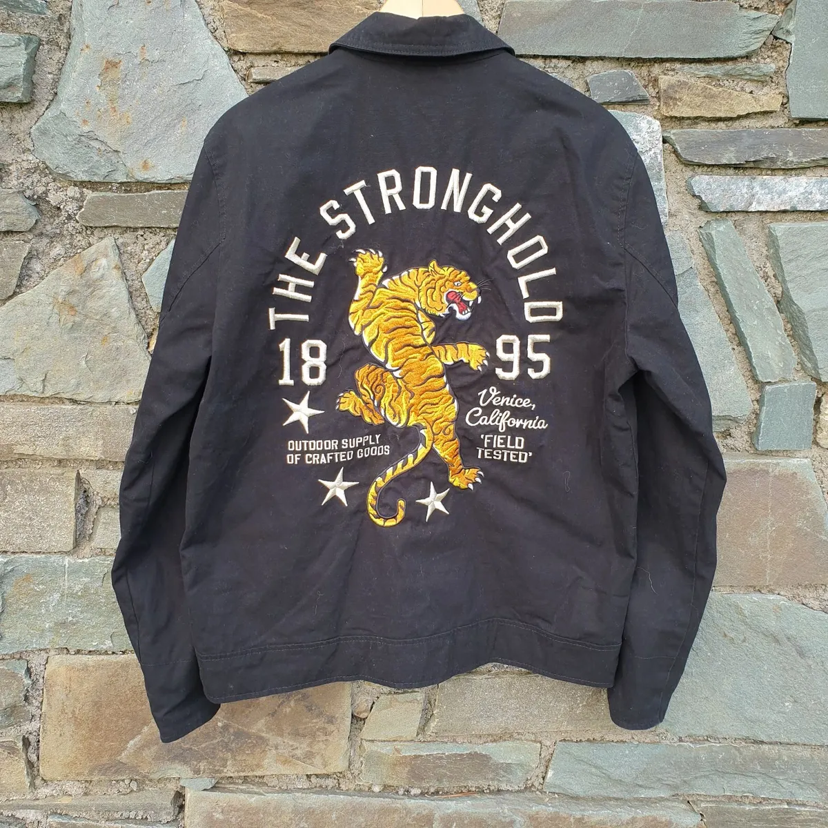 The Stronghold jacket tiger embroidered M black - Image 1