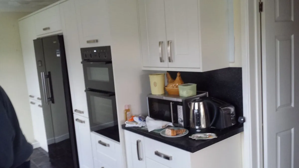 Kitchen fitter/ Carpenter available for work. - Image 4