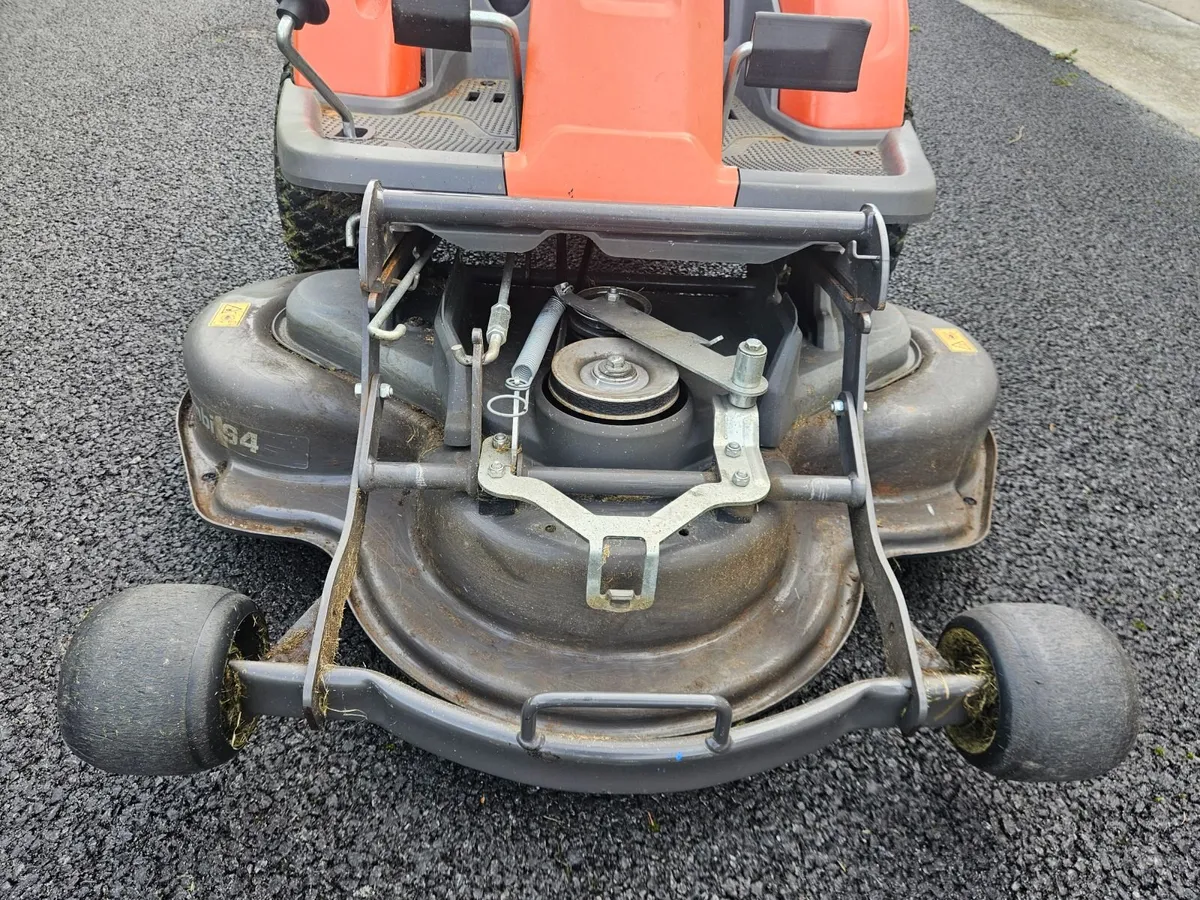 Lawn mower - Image 2