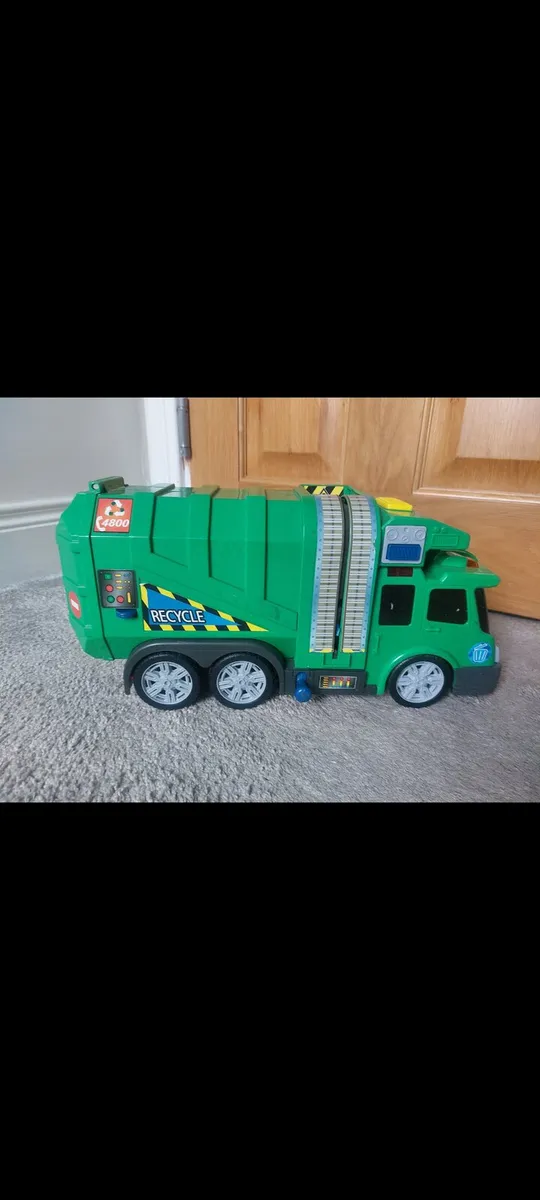 Cement Truck & Bin Lorrry - Image 2