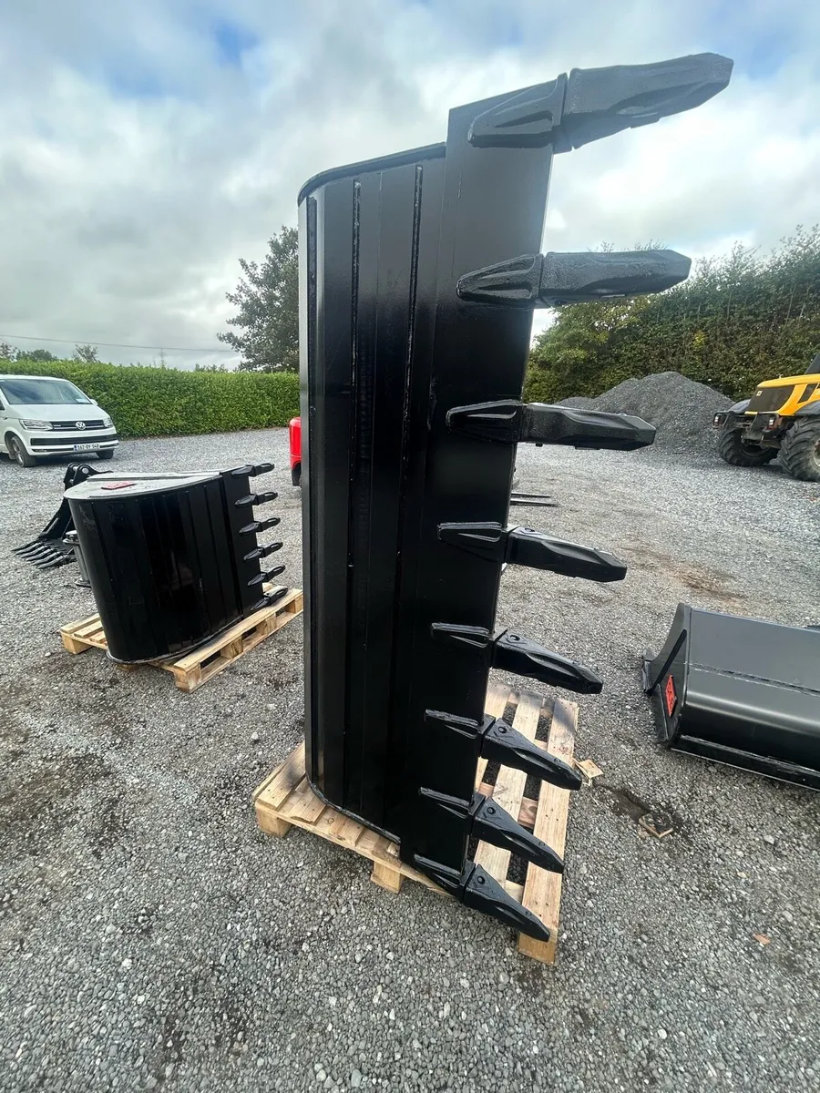 13T ditching bucket 65mm - Image 3