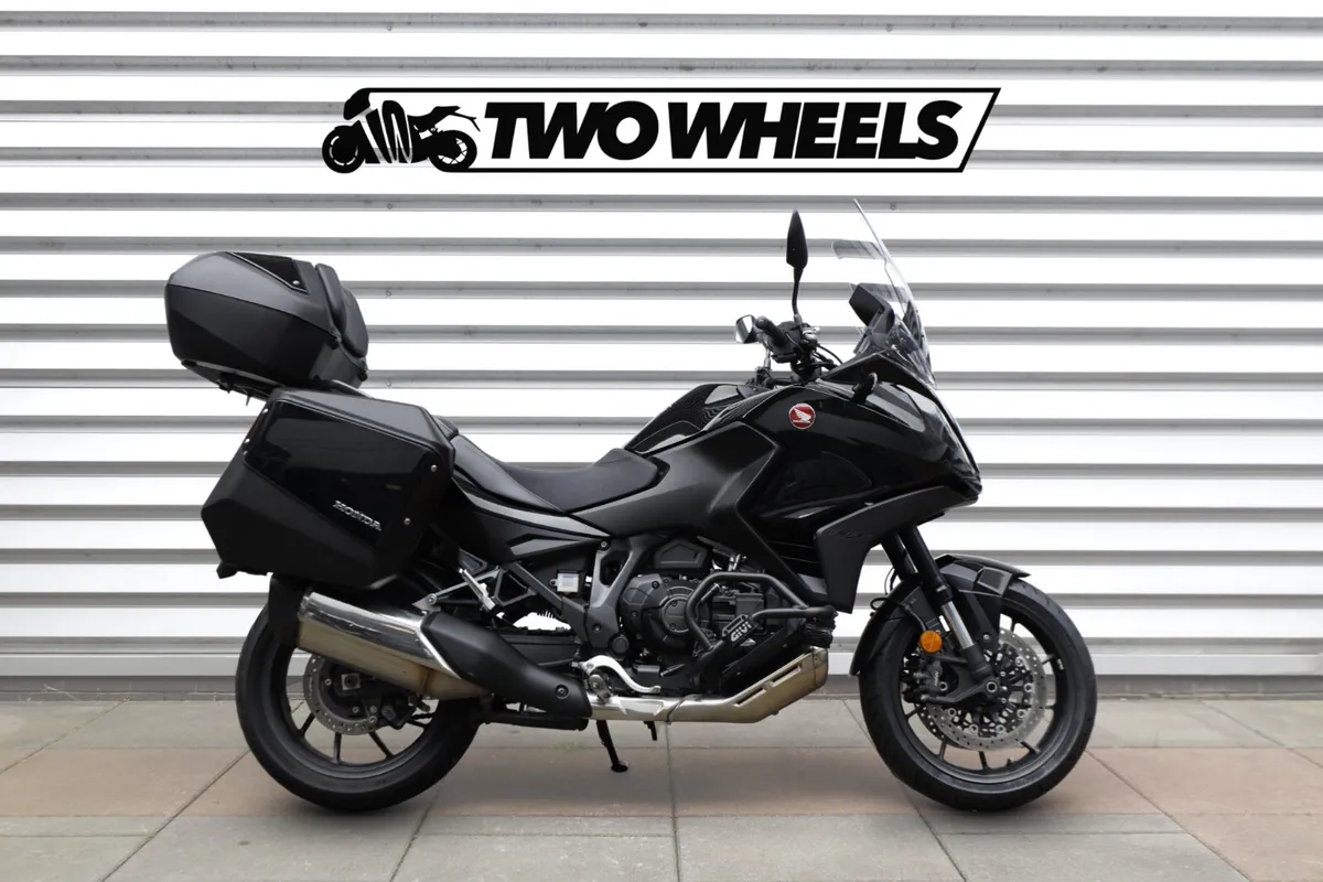 HONDA NT1100 DCT *New Arrival* - Image 1