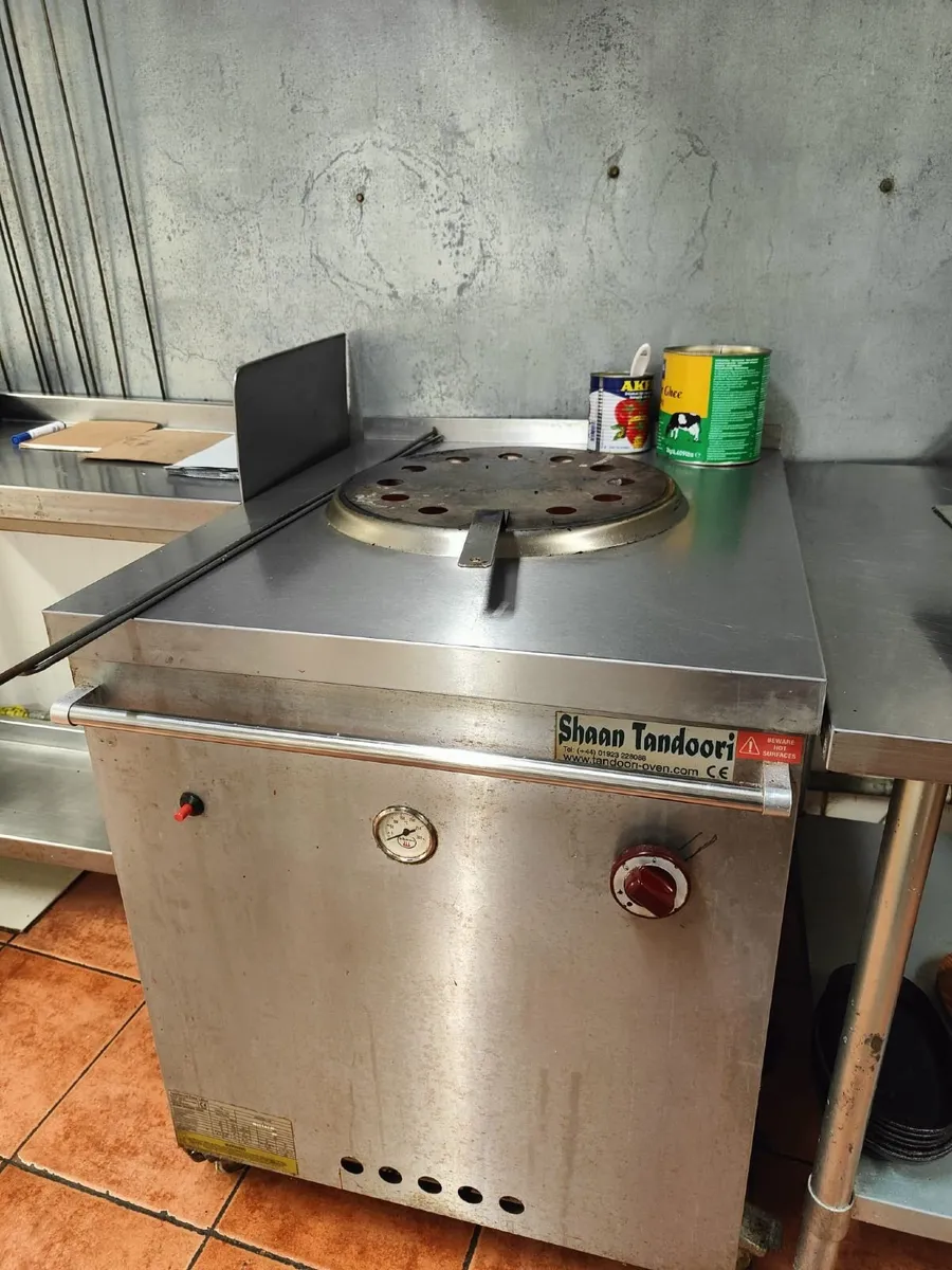 Takeaway / Restaurant for Sale - Image 4