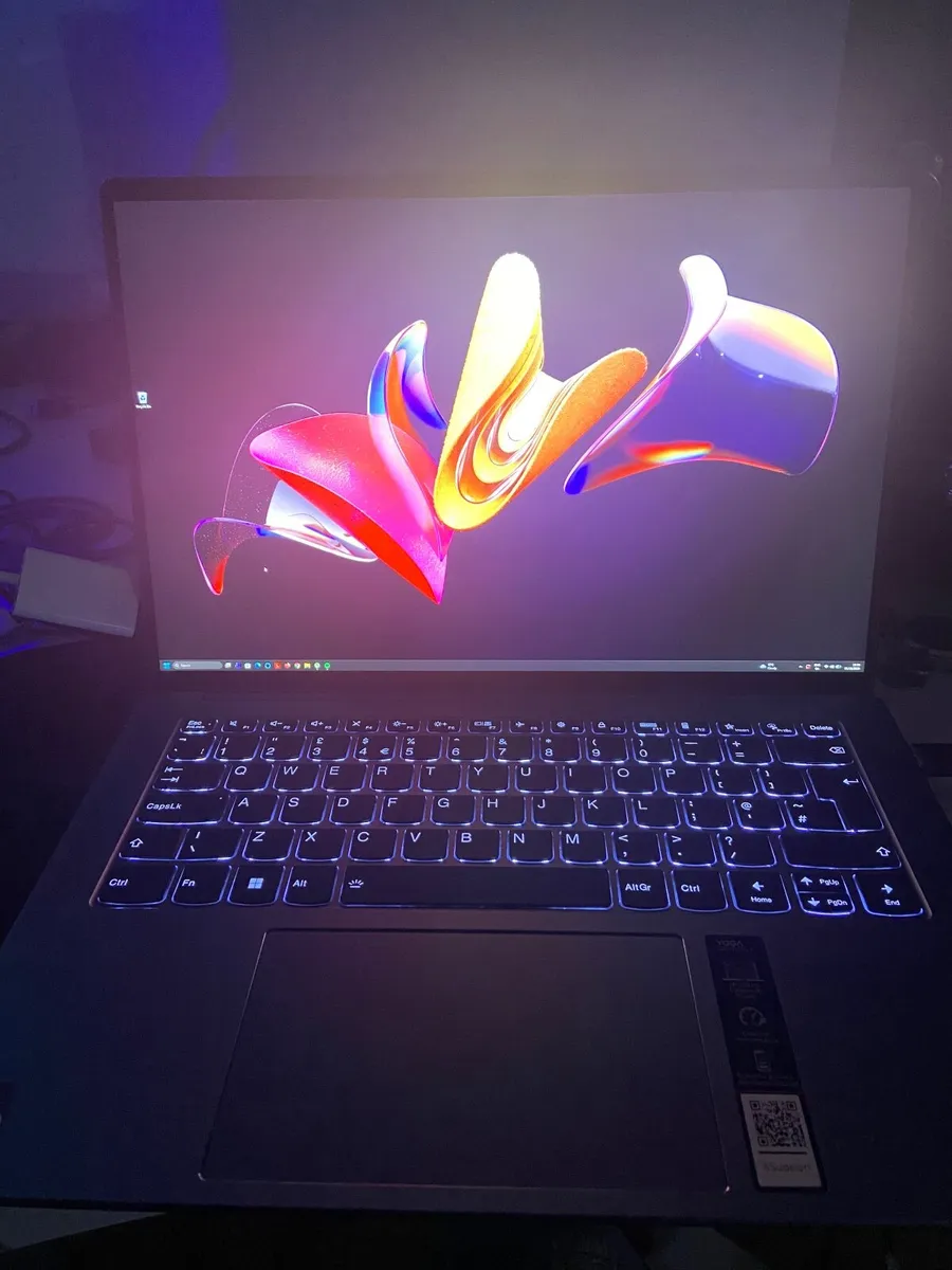 Lenovo Yoga Slim Pro X 14C/20T - Image 1