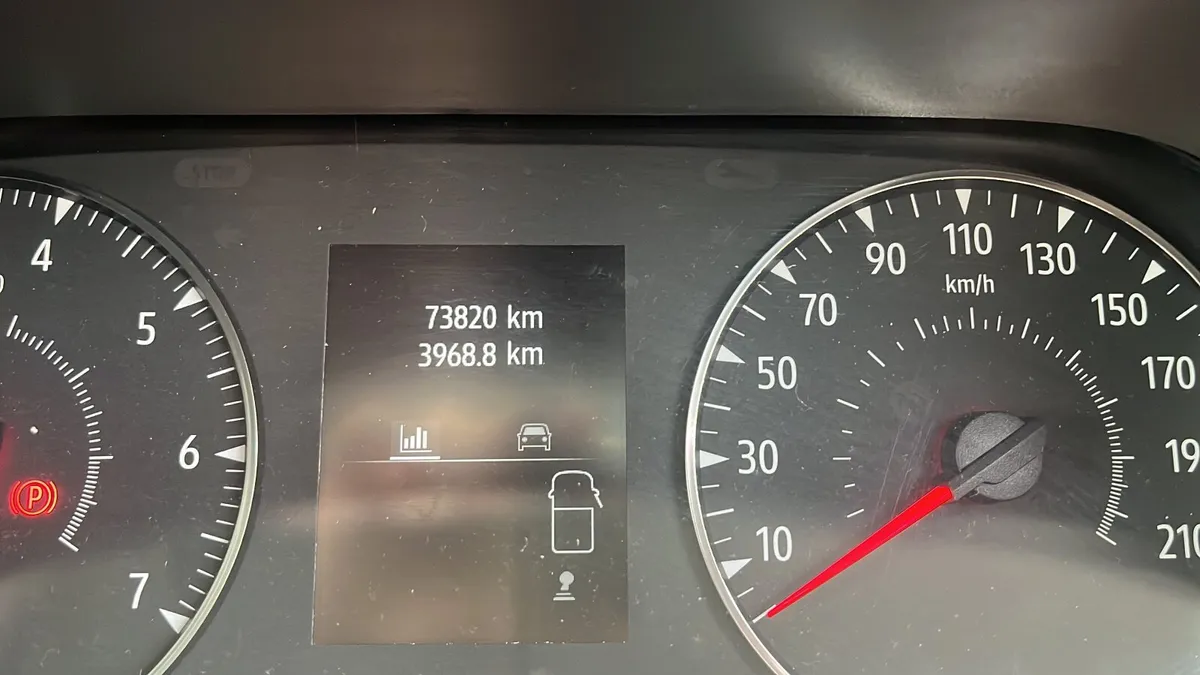 Renault Trafic 2023 - Image 3