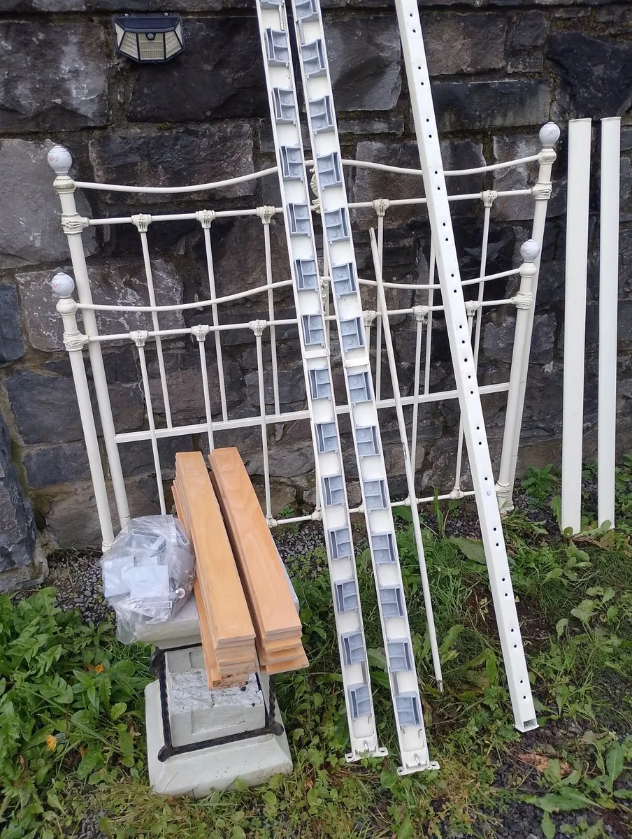 4ft iron bed - Image 3