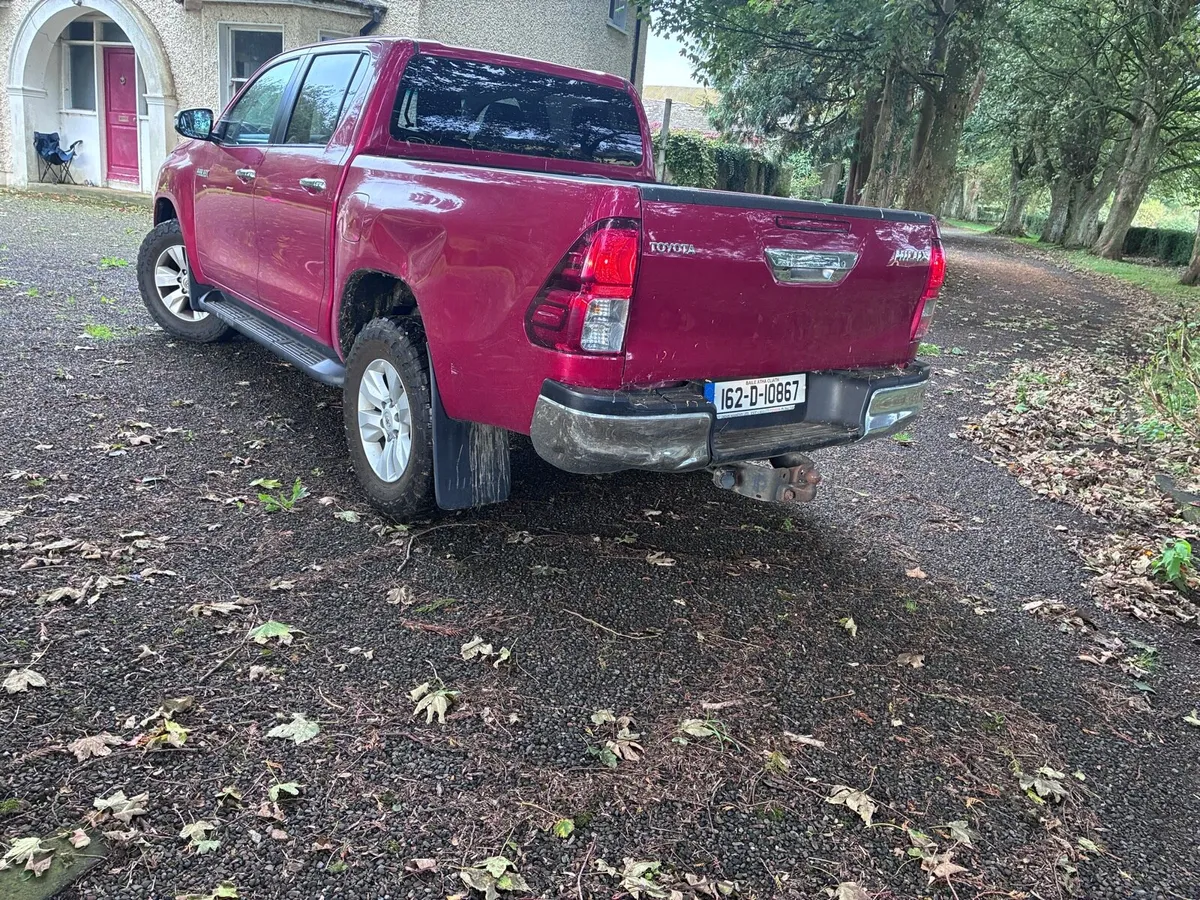 Toyota Hilux - Image 3