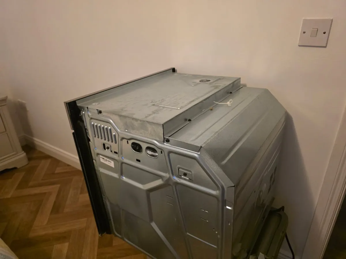 Oven - Image 4