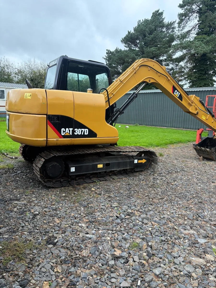 CAT 307D - Image 2