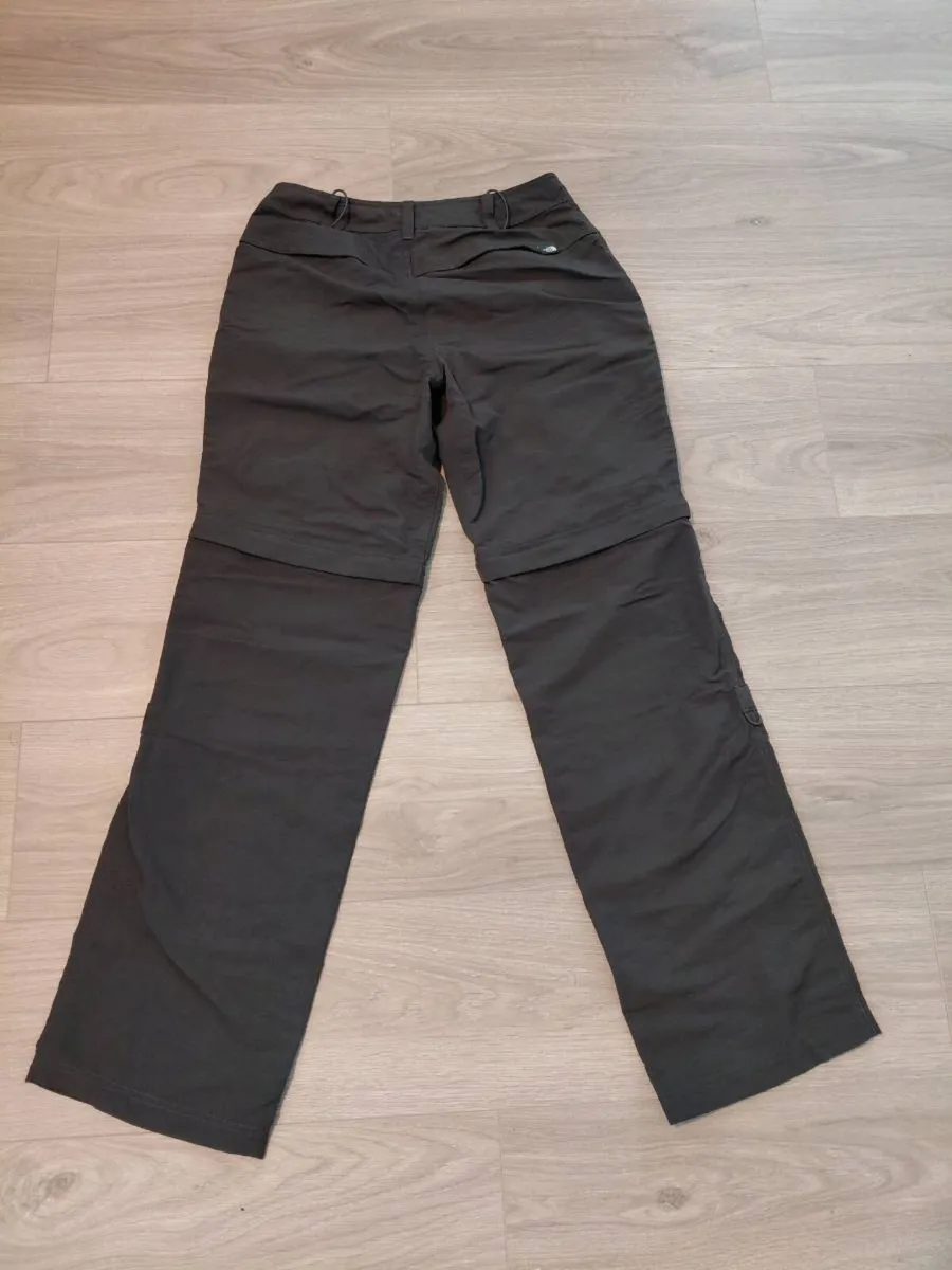 Womens Northface 2in1trousers - Image 1