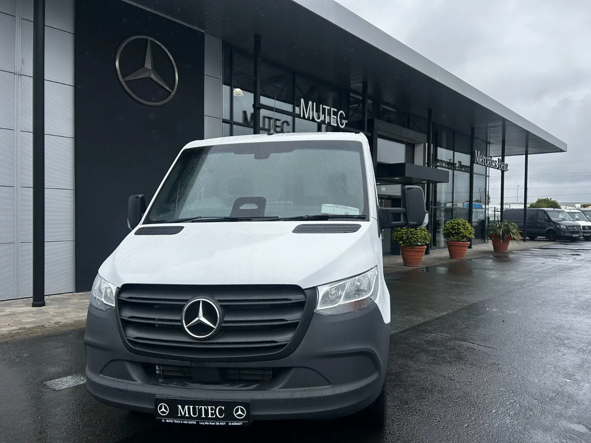 Mercedes-Benz Sprinter Chassis Cab 317 PRO Long - Image 2