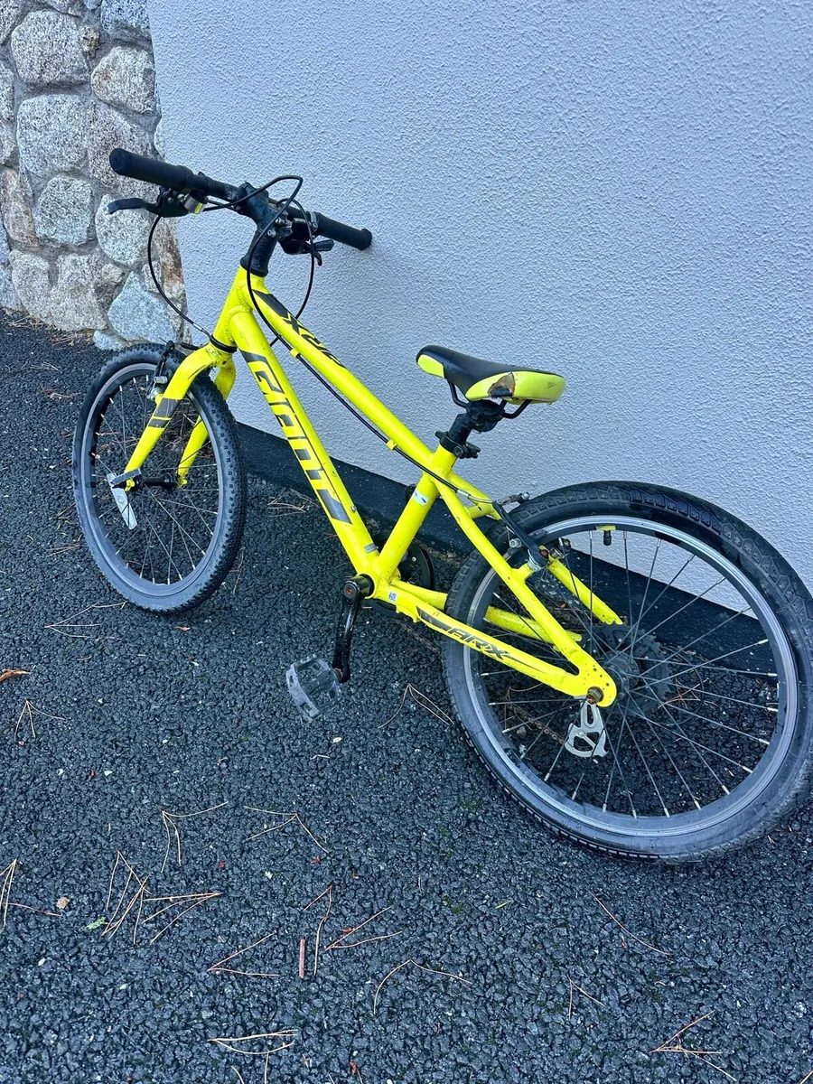Child’s Bike - Image 3