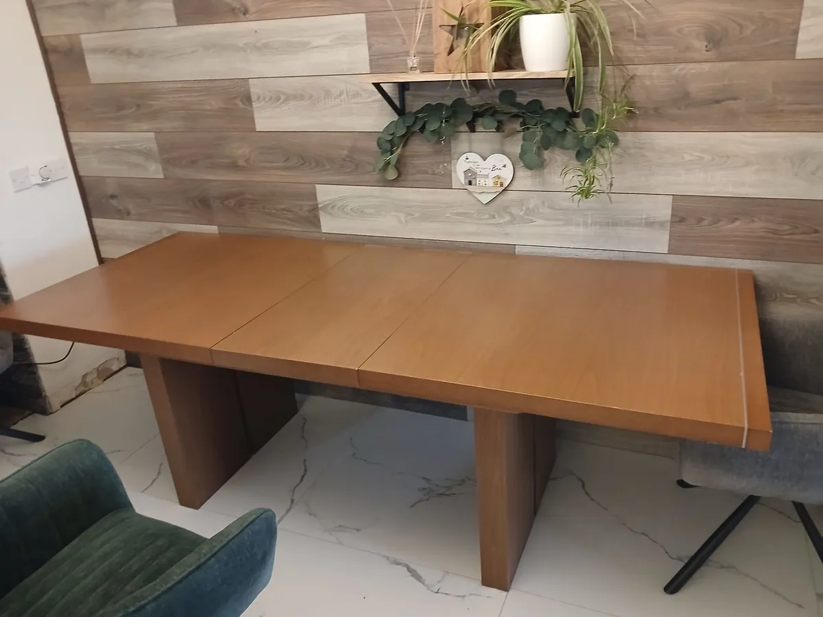Dining Table - Image 2