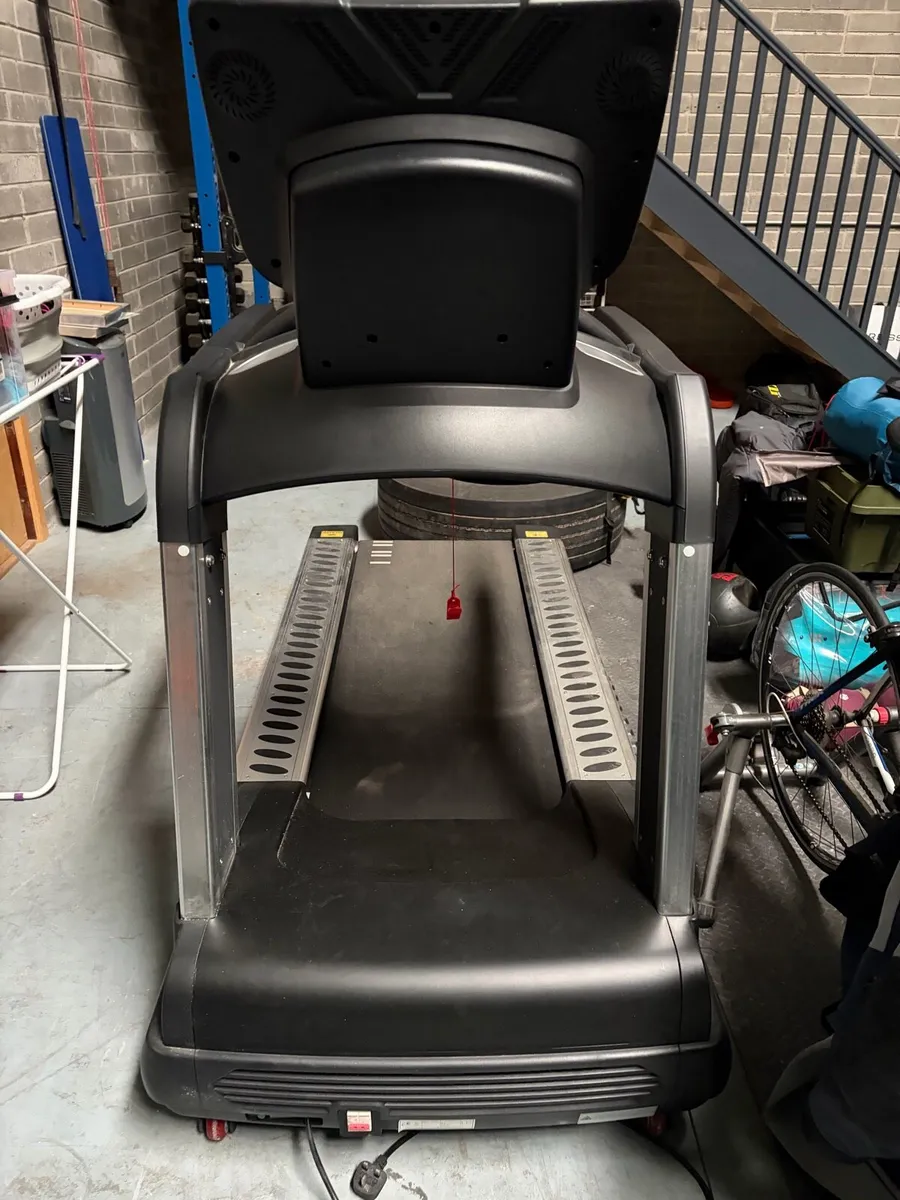 Large Threadmill - Image 2