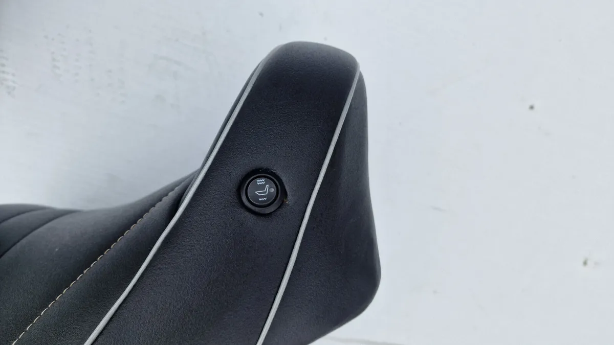FJR 1300 Heated Comfort Seats - Image 3
