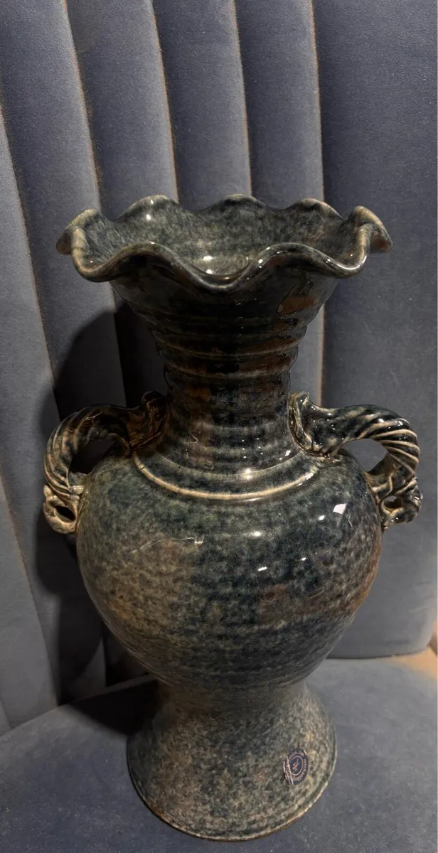 Vase - Image 4