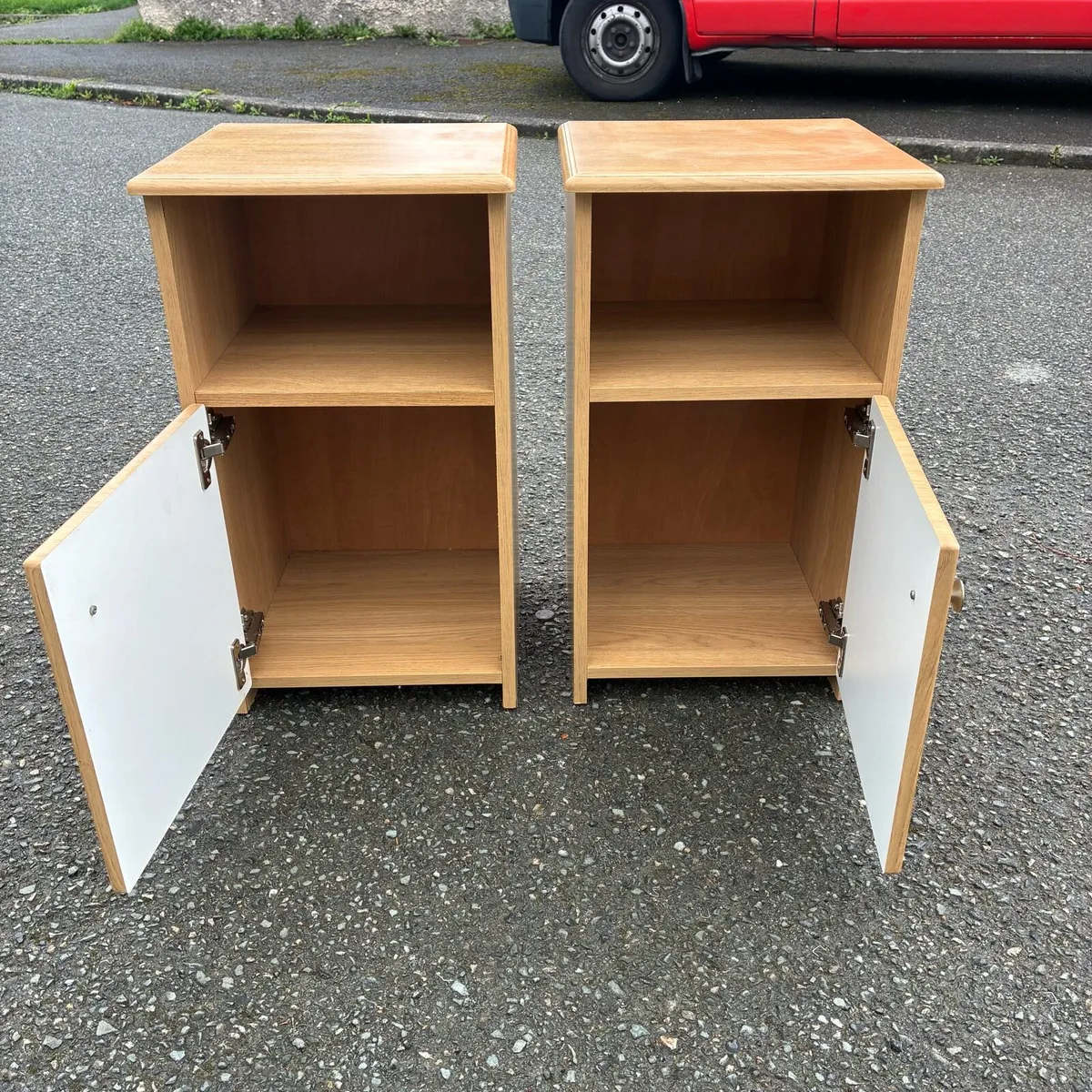 Two lockers - Image 2