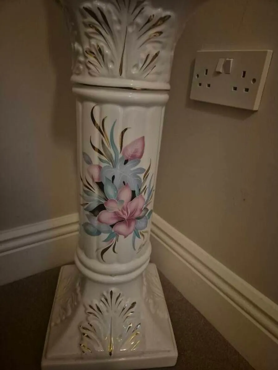 Vintage Italian Ceramic Pedestal & Planter Set - Image 2