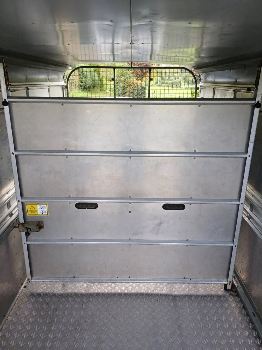 Ifor williams 12x 5'10 ,  year 22 , €7750 - Image 3