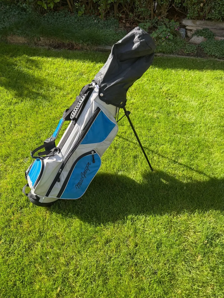Golf clubs junior 9-12 years left hand set - Image 1